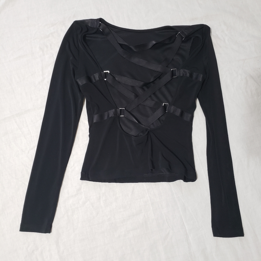 Cutout Back Long Sleeve Top